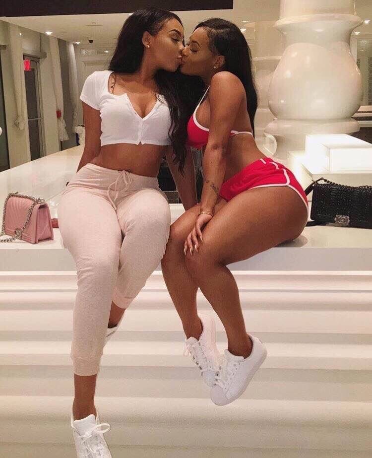 Nairobi VIP Lesbian Escorts